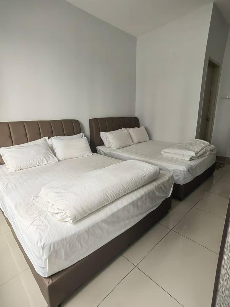 Cozy And Relax Bali Residences Apartment *